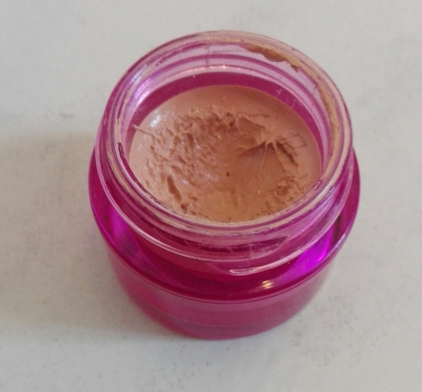 Erase Paste Concealer by Benefit Erase Paste Concealer by Benefit
