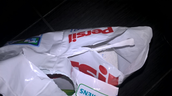 Persil laundry detergent in powder by Henkel Persil laundry detergent in powder by Henkel
