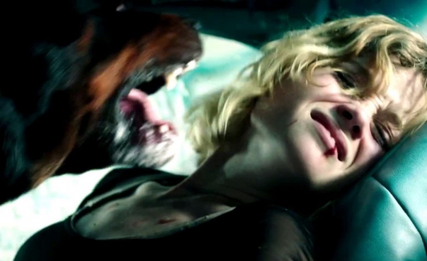 Don't Breathe - Horror Movie (2016) Don't Breathe - Horror Movie (2016)