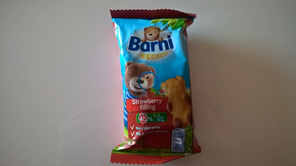 Barni soft cake with strawberry filling, by Mondalez International Barni soft cake with strawberry filling, by Mondalez International