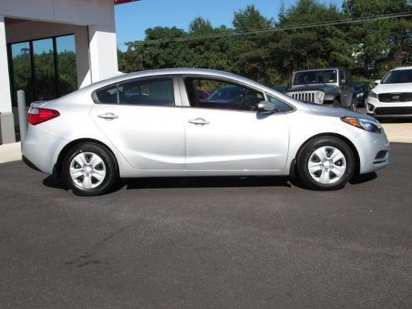 2016 Kia Forte 4 Door 2016 Kia Forte 4 Door