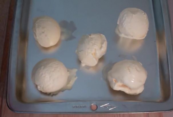 DIY Fried Ice Cream Balls DIY Fried Ice Cream Balls