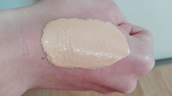 Rimmel Match Perfection Foundation(Ivory) Rimmel Match Perfection Foundation(Ivory)