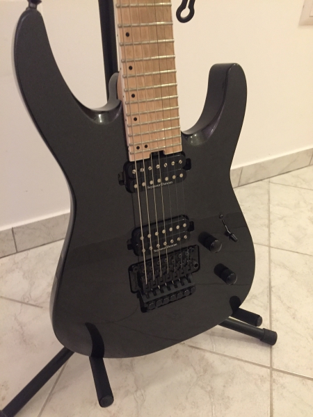 Jackson Pro Series Dinky DK7-M Electric 7-String Guitar Jackson Pro Series Dinky DK7-M Electric 7-String Guitar