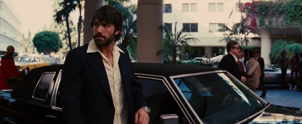 Argo (2012 Oscar-Winning Thriller Film) Argo (2012 Oscar-Winning Thriller Film)
