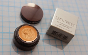 laura mercier secret concealer