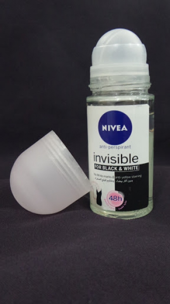 NIVEA Invisible for Black and White 48H Anti-Perspirant Deodorant NIVEA Invisible for Black and White 48H Anti-Perspirant Deodorant