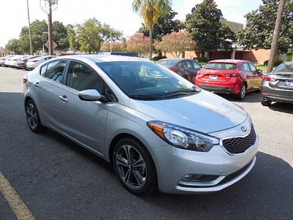 2016 Kia Forte 4 Door 2016 Kia Forte 4 Door