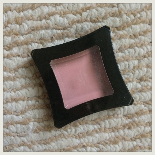 Illamasqua Powder Blusher Illamasqua Powder Blusher