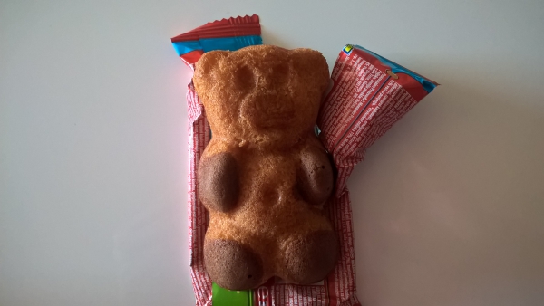 Barni soft cake with strawberry filling, by Mondalez International Barni soft cake with strawberry filling, by Mondalez International