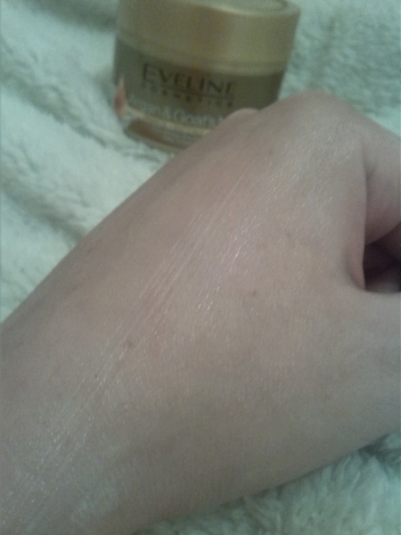 Eveline Cosmetics Anti Wrinkle Smoothing Day Cream Eveline Cosmetics Anti Wrinkle Smoothing Day Cream
