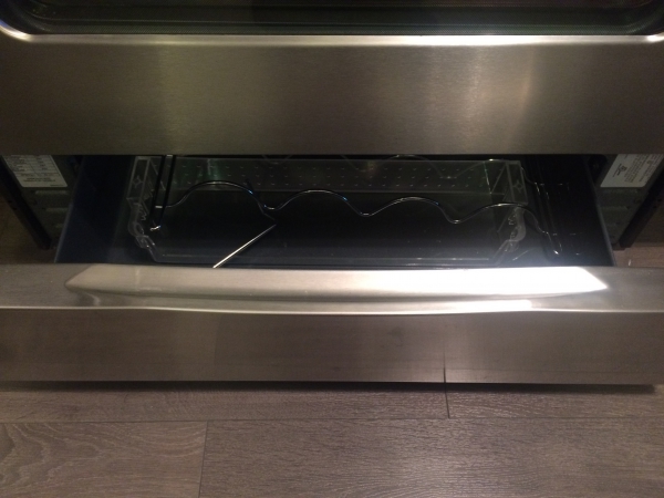 General Electric Electric Oven and Hob Model JCS630 General Electric Electric Oven and Hob Model JCS630