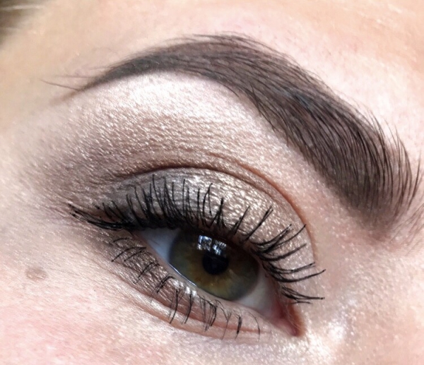 Maybelline Lash Sensational Mascara Full Fan Effect Black Maybelline Lash Sensational Mascara Full Fan Effect Black